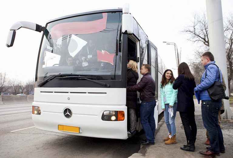 Пассажирские перевозки на автобусе из Славянки в Пушкин